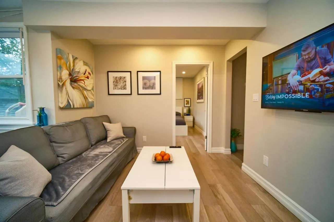 Hamilton Oasis - Luxe Beds - Bbq Haven - Pool Apartment Canada