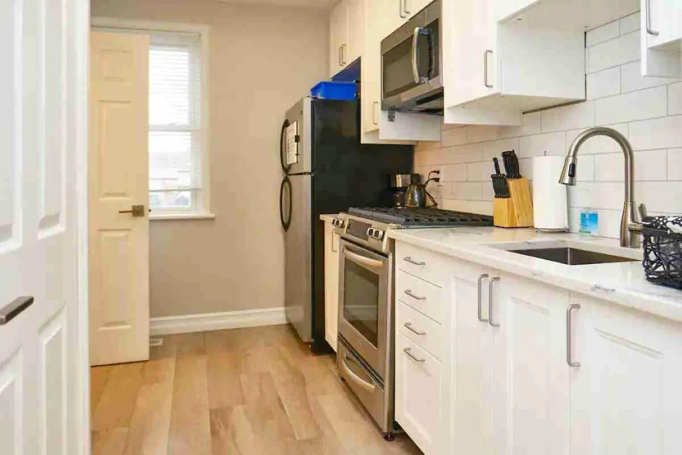 Hamilton Oasis - Luxe Beds - Bbq Haven - Pool Apartment