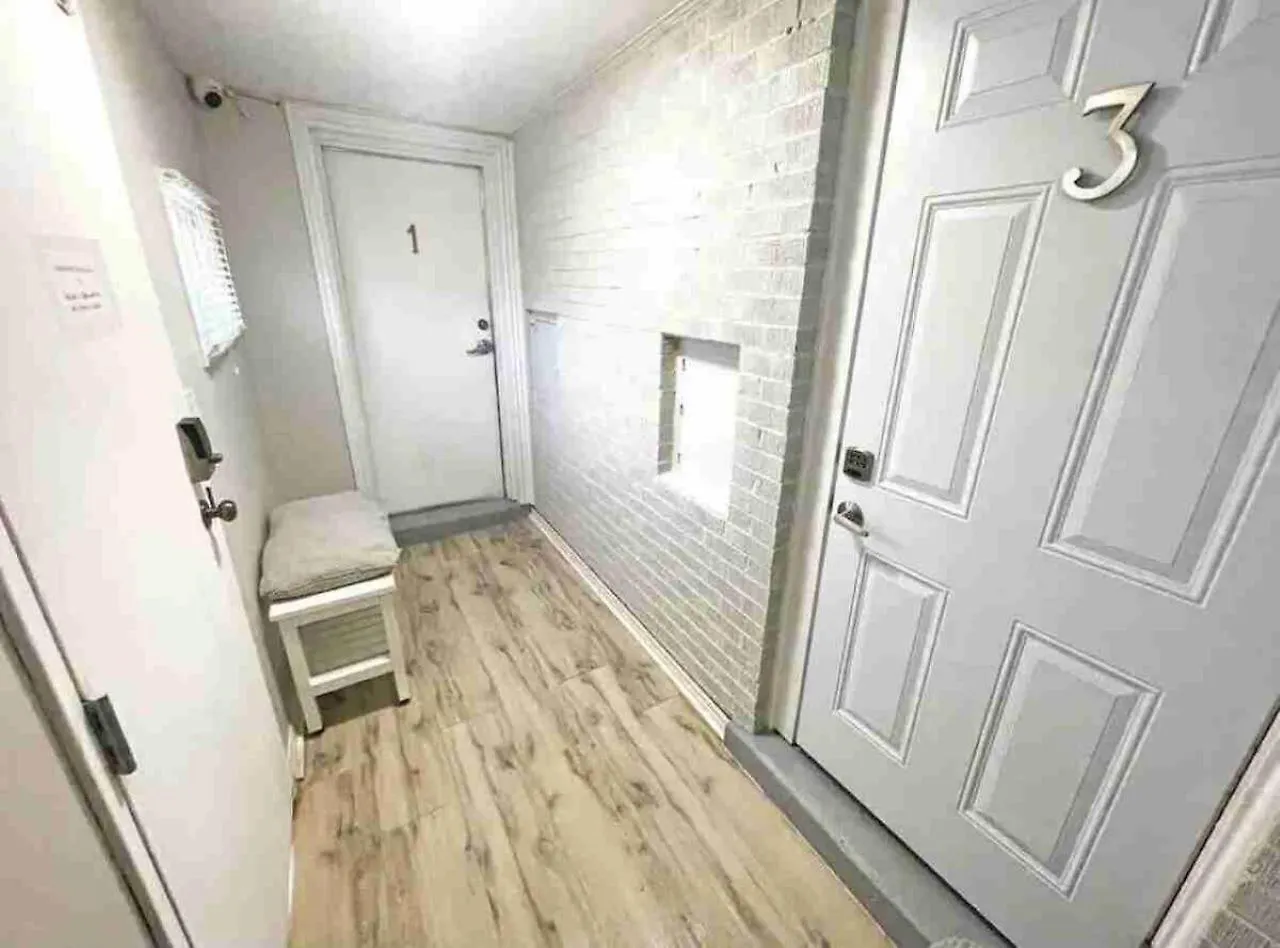 Hamilton Oasis - Luxe Beds - Bbq Haven - Pool Apartment