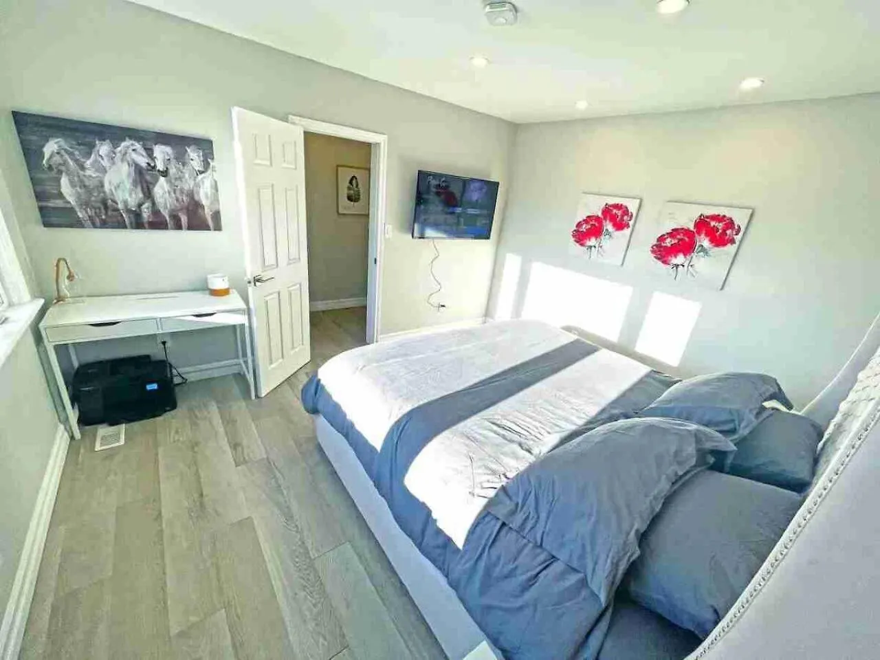 Hamilton Oasis - Luxe Beds - Bbq Haven - Pool Apartment