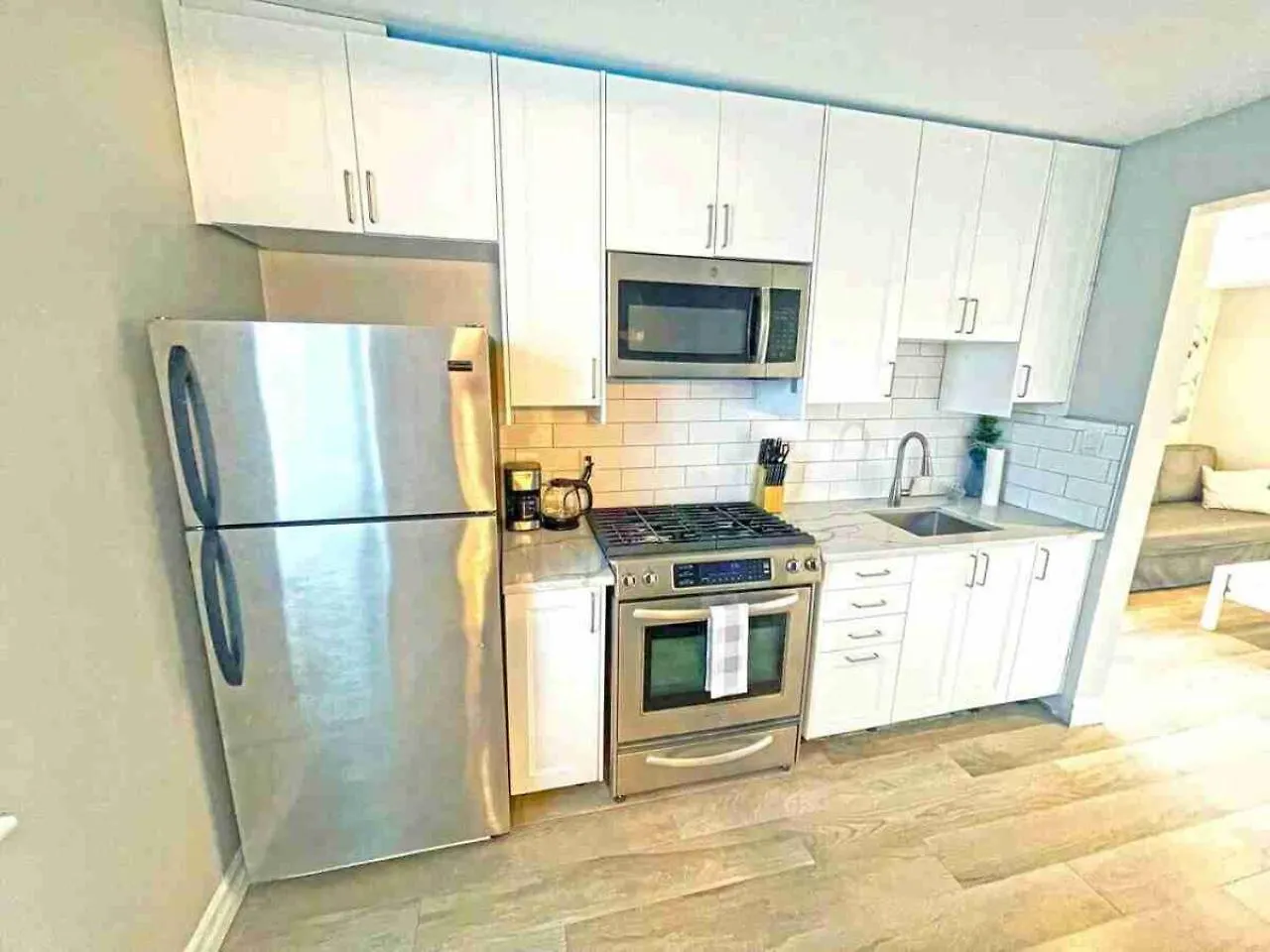 Hamilton Oasis - Luxe Beds - Bbq Haven - Pool Apartment