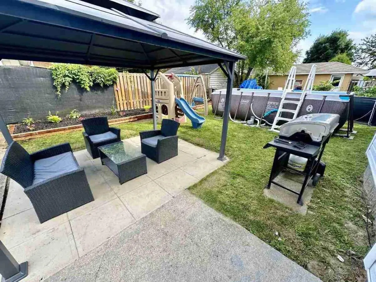 Hamilton Oasis - Luxe Beds - Bbq Haven - Pool Apartment