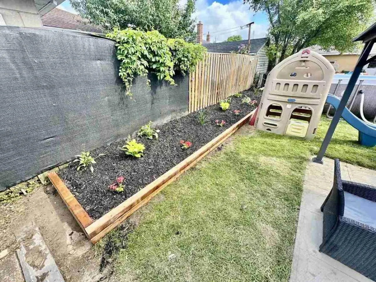 Hamilton Oasis - Luxe Beds - Bbq Haven - Pool Apartment 0*,  Canada